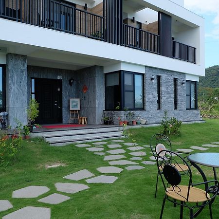 Moonlit Seaview Homestay Tungho Kültér fotó