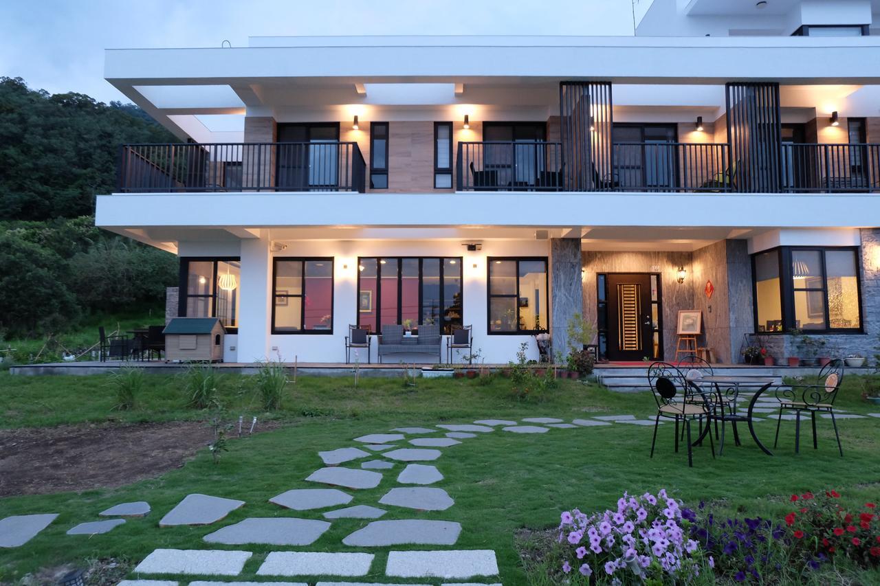 Moonlit Seaview Homestay Tungho Kültér fotó